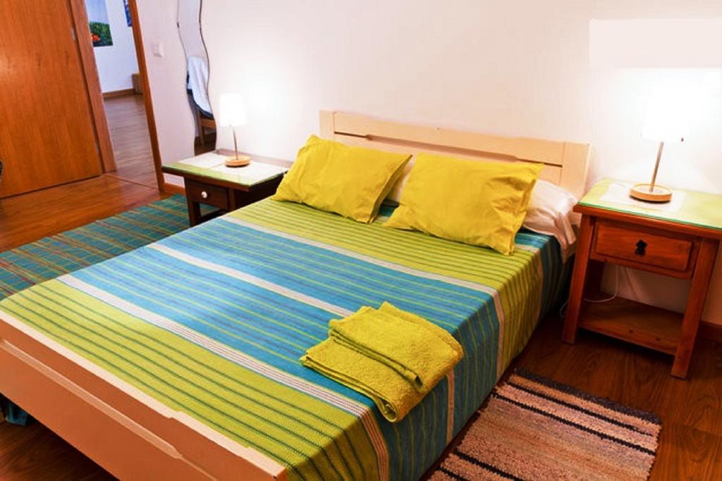 Coloured Studio Faro Room photo